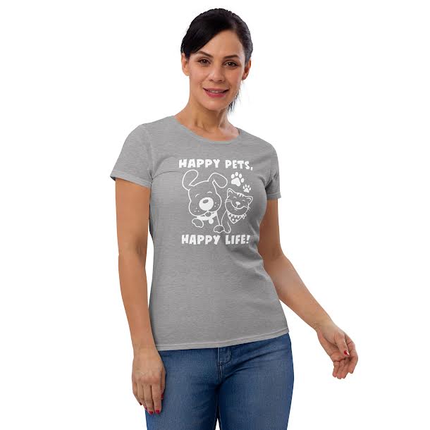 
  
  T-Shirts for women - Happy Pets Happy Life
  
