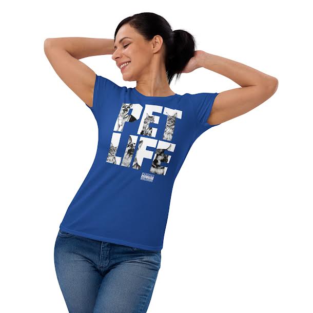 
  
  T-Shirts for women - Pet Life
  
